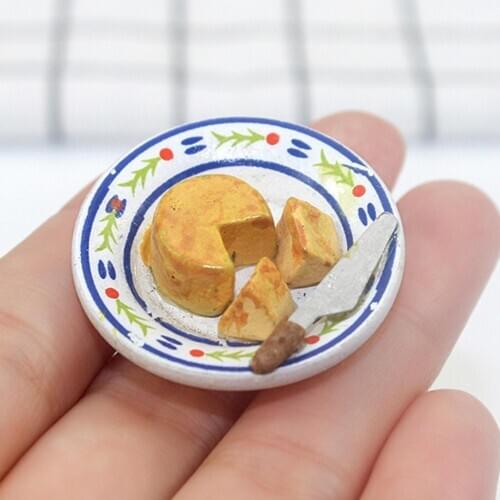 1/12 Mini Artificial Cheesecake Cut Pieces Model Dollhouse Toy DIY Play Children Toys Girls Birthday Christmas New Year Gift