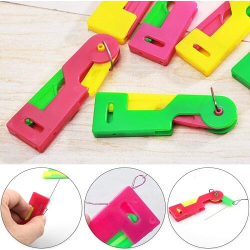 2PCS Needle Threader Thread Guide Needle Device Sewing Machine Punch Needle Tool Go-between Device Elderly Supplies Sewing Tools