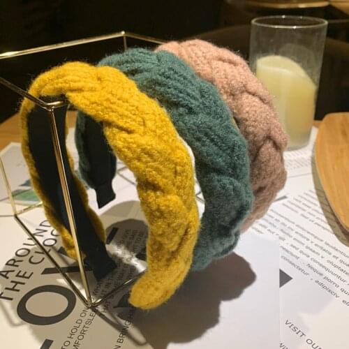 New autumn and winter hair bundle wool headband ladies knitted solid color twist fabric wash headband net red headwear