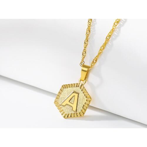 Initials English Alphabet Necklace Men Women Stainless Steel Gold Color Capital A-Z Pendant Glamour Jewelry Party Gift
