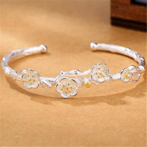 Miuoxion Retro Plum Blossom Bracelet Personality Creative Fashion Jewelry For Women Feature Namour Charm Gift All Seasons