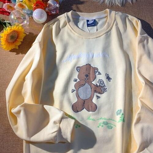 Japanese Fashion Streetwear Cute Bear Graphic Sweatshirt Women 2021 Casual O-neck Long Sleeve Tops Korean Fashion Teens Clothes
