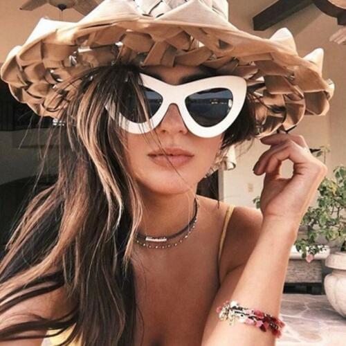 Sexy Cat Sunglasses New Summer Brand Designer Gradient Sunglasses Women Party Show Wild Style Glasses Eey Sun Glasses