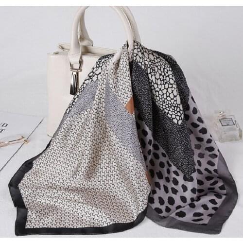 Yishine 70x70 Animal Print Women Squares Multifunctional Neck Shawl Hajabs