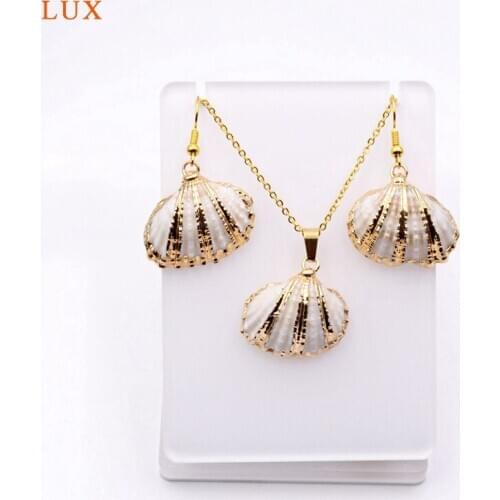 Natural scallop Shell Pendant Bohemia necklace gold color plated white Sea shell earring fashion shell jewelry set for women