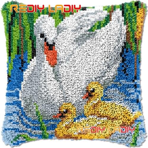 Latch Hook Cushion Duck Family DIY Needlepoint Kits Chunky Acrylic Yarn Arts Crocheting Lofty Pillow Case Hobby & Crafts