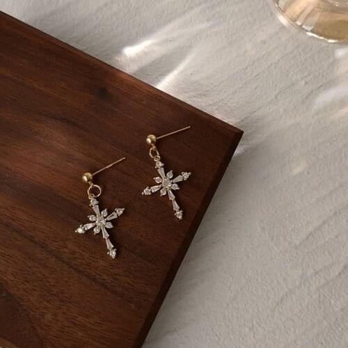 Drop Earrings for Women Luxurious Zircon Cross Earrings Fashion Simple Pendant Earrings Jewelry Accessories Wholesale
