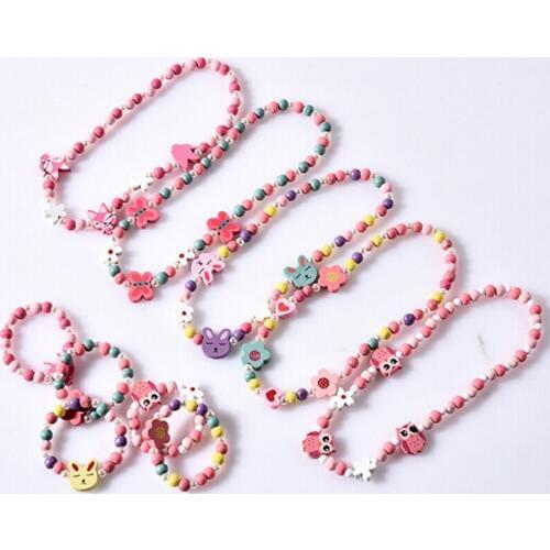 1pc Cute Cartoon Wood Beads Flower Sweater Chain Girls Gifts Cartoon Necklace Children Jewelry