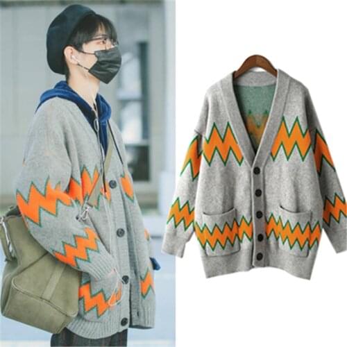 2019 NEW Autumn Winter Women Sweater Cardigans V neck Retro Loose Poncho Button Warm Knit Coat Jumpers Casual Female Outerwear