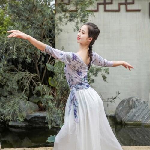 New Chinese Style Classical Dance Clothes For Women Adult Oriental Dance Stage Performance Tops Belly Dance Clothing DQL4130