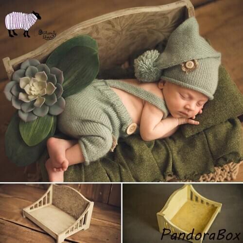 Wooden Chair Newborn Photography Props Infant Baby Photo Shoot Studio Posing Wood Bed Basket foto Shooting Prop Accessories