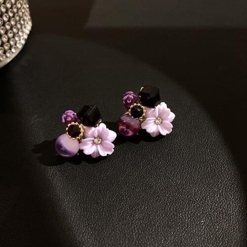Modern Popular Flower Earrings And Sweet Earrings