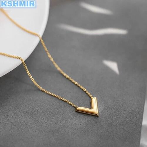 Classic Titanium Steel V-Letter Pendant Gold Short Necklace For Woman 2021 Korean Fashion Jewelry Gothic Party Girl Sexy Chain