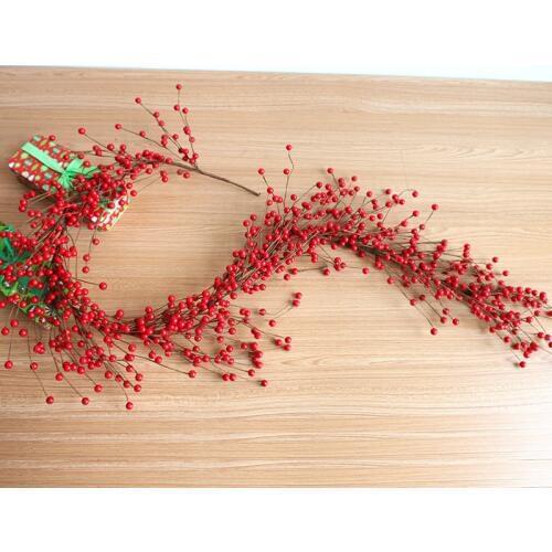 1.6 Meters Long Artificial Berry Garland Vine In Red for Christmas Decorations Xmas Tree Sticks Free Shipping 1pc