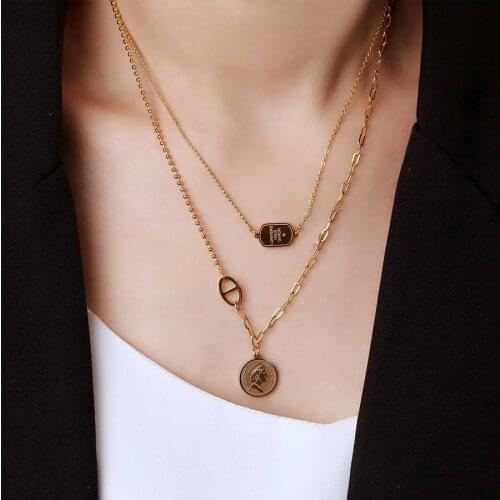 Titanium Steel Layered Necklace For Women Fashion Luxury Charms Double Layer Queen Chains Jewelry B Temperament Cold Wind Star