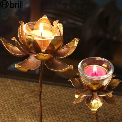 Creative Nordic Gold Candlestick Metal Retro Candle Holders Glass Tea Light Holder Lotus Centre De Table Mariage Portavelas