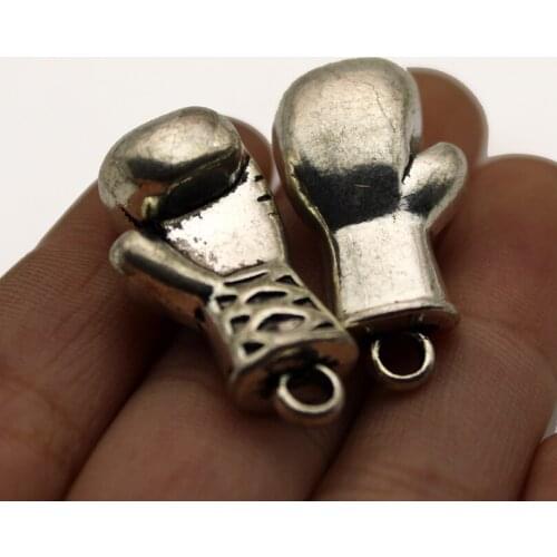 4pc Wholesale Price Boxing Gloves Charms Antique Silver Plated Pendant For Handmade Jewelry Accessories