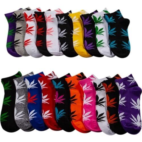 Unisex Cotton Socks Men And Women short Socks knitting Needlework Maple leaf Female Harajuku Streetwear Boat Sock Slippers