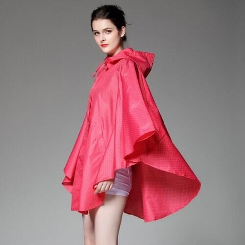 Cloak Style Women Pink Rain Coat With Dot Printed Lightweight Poncho Breathable Waterproof Raincoat Adults Outdoor Rainwear