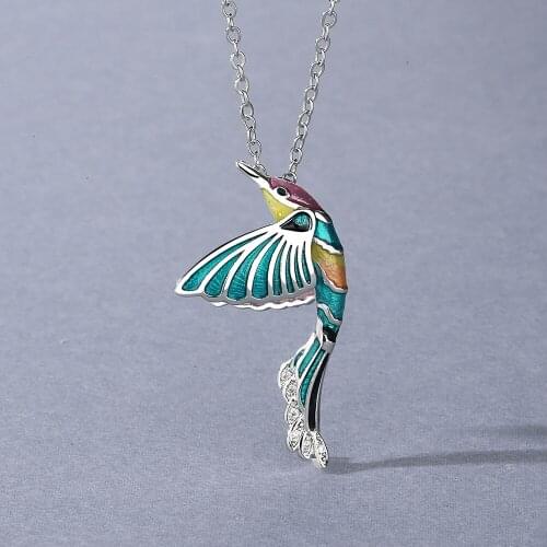 2021 Creative Hummingbird Pendant Necklace Color Epoxy Jewelry Bird Clavicle Chain Fashion Womens Necklace Hand Enamel