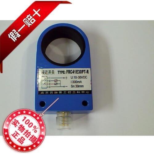 Ring hollow proximity switch sensor FRC41E30PT-R