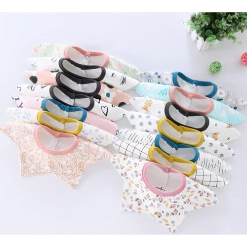 Baby supplies newborn cotton waterproof bib 360 ° rotatable baby waterproof saliva towel bib