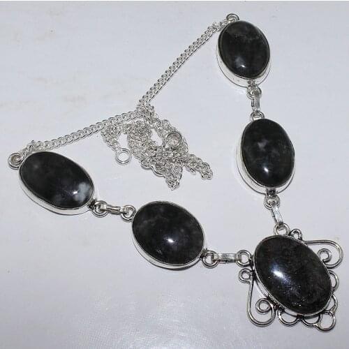 White Jaspers Necklace Silver Overlay over Copper , 49.5 cm, N0889