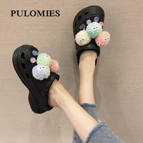 Summer Women Slippers Shoes Hairball Clogs Platform Garden Shoes Beach Sandals Antiskid Thick Sole Flip Flops Slippers For Women