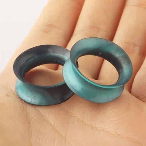 JUNLOWPY Mix 100/200pcs Silicone Ear Gauges Flesh Tunnels Earring Hollow Plugs Stretchers Expanders Body Piercing Jewelry 2g-1