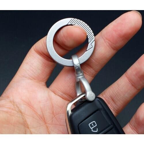 Titanium Rotatable Keychains Men Women EDC Luxury Car Key Ring Holder Buckle Pendant for Boyfriend Jewelry Best Creativity Gift