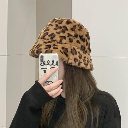 Fashion Winter Spring Faux Fur Bucket Hats For Women Girl Cow Print Plush Velvet Warm Panama Solid Fisherman Hats Holiday Cap