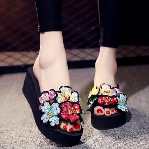 Colorful bling flowers platform slippers girls beading flip flops 6cm wedges shoes women summer bohemian style slides shoes 2018
