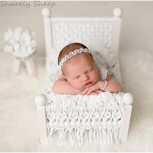 Vintage Bohemian Wooden Bed Newborn Photography Props Basket Infant Baby Photo Shoot Studio Posing Wood Bed Basket with Backdrop