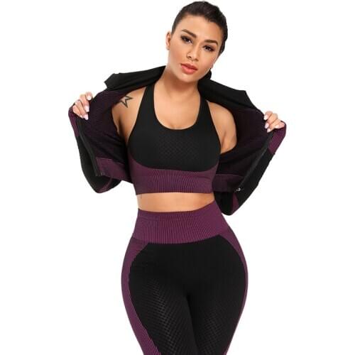 Seamless Yoga Suit Womens Tight Buttock Lift Exercise Fitness 3-piece Suit Outfits Jogger Set Sports Bra 3pcs Yoga Set