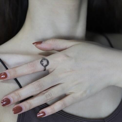 Vintage Fashion Hollow Happy Smiling Face Open Rings for Women Punk Hip Hop Adjustable Ring Fashion Jewelry Best Gift