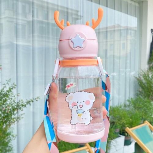 600ml Antler Bottle Children Bounce Straw Cup Creative Cartoon Cute Sports Outdoor Water Bottle With Strap Plastic Water Bottle