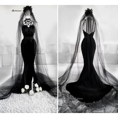 Plus Size Black mermaid Gothic Wedding Dress with Flowers Bridal Gowns 2021 Illusion Appliques Wedding Gown vestido de noiva