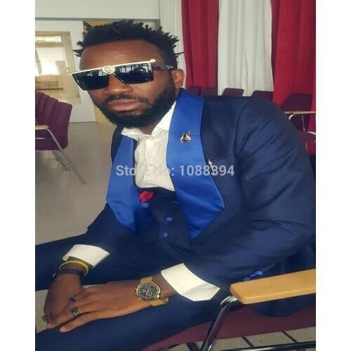 2018 Latest Coat Pant Designs Blue Men Suit Prom Tuxedo Slim Fit 3 Piece Groom Style Mens Wedding Suits Custom Blazer Terno