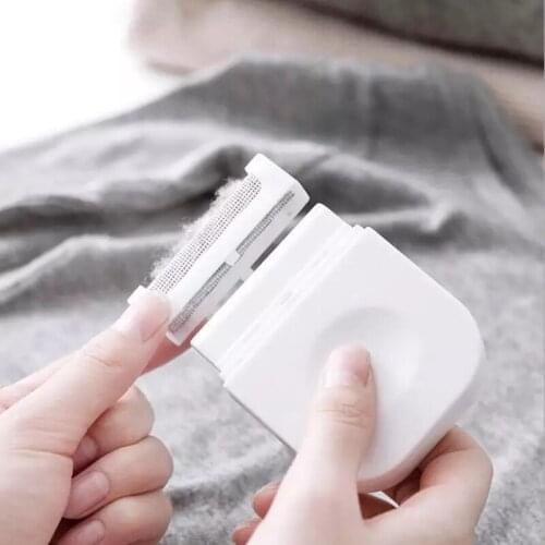 Portable Epilator Sweater Clothes Shaver Fabric Clothes Sweater Lint Removers Manual Portable plastic Lint Trimmer Comb Shaver