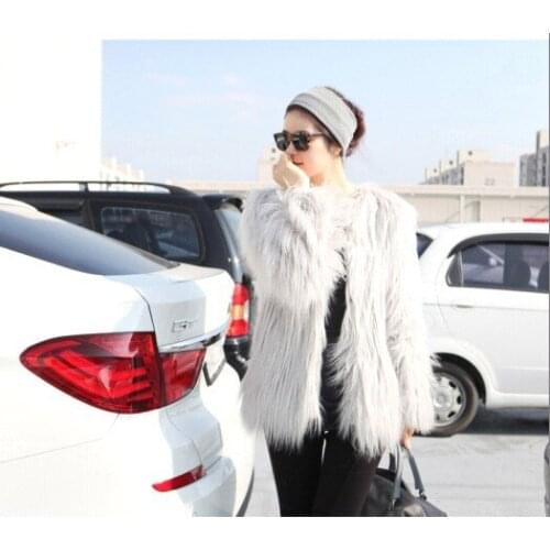 New stars of autumn and winter womens wear with MAO MAO womens long hair imitation fur coat winter imitation fox fur coat
