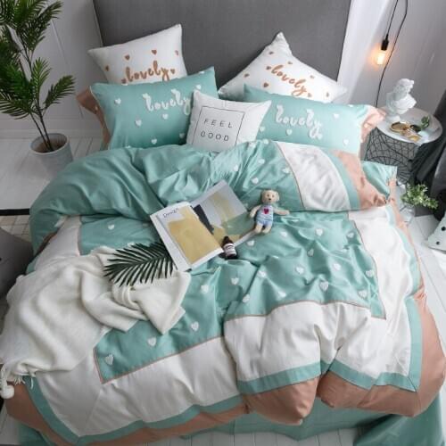 Luxury Princess 100S Egyptian cotton Embroidery Bedding sets Queen King Cartoon Duvet cover Bed sheet set Pillowcases 4/6pcs
