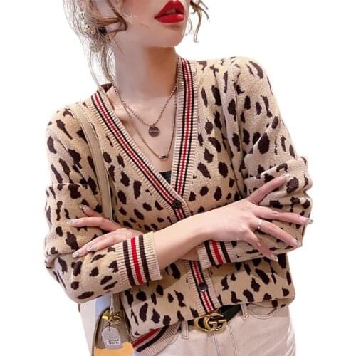 New 2021 Autumn Winter Women V Neck Leopard Printed Knit Cardigan Clothes Female Casual Long Sleeve Korean Warm Sweater Tops