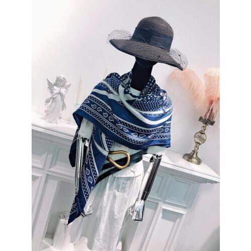 2020 new arrival autumn spring classic design 140*140 cm colorful scarf 65% cashmere 35% silk scarf wrap for women lady girl