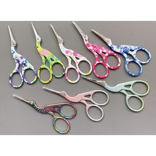 1Pcs 9.2cm Floral Porcelain Pattern Embroidery Scissors Cross Stitch European Classic DIY Craft Tailoring Vintage Craft Scissors