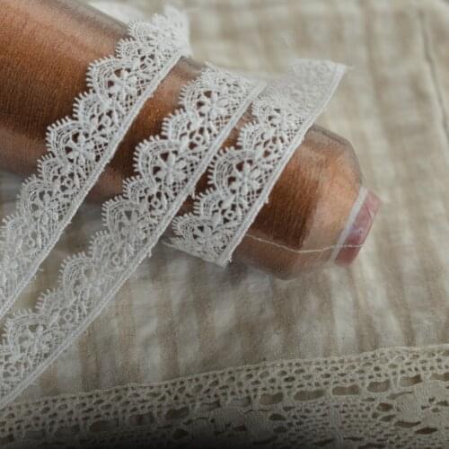 5meters/lot 2cm White Polyester Thread Lace Trimming Material Eyelashes Lace for Tablecloths Bedding X960