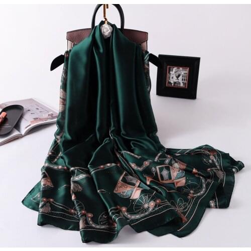 2021 Luxury Brand New Style Spring Summer Women Big Flower Print Scarf Ladies Popular Beach Silk Shawl Fashion Headcloth