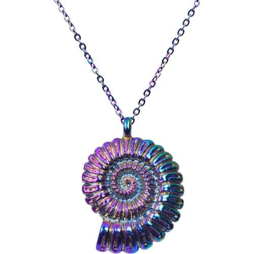 Conch Rainbow Neck Pendants Necklaces For Women Men Jewelry Gold Color Link Chain Vintage Female Statement Necklace Fashionable