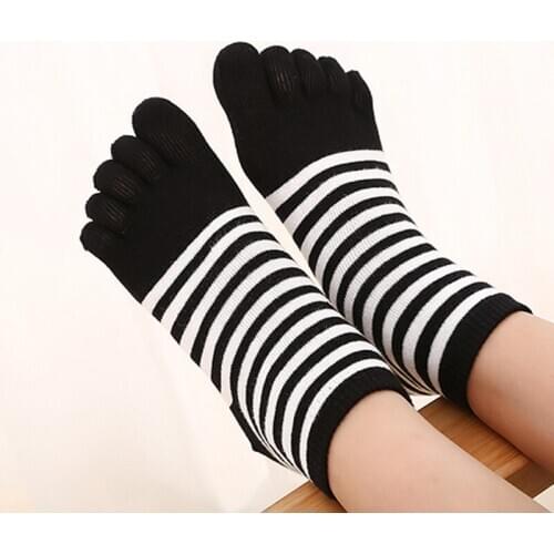 Multicolor Stripes Unisex Child Five Fingers Socks Spring Autumn Comfortable Cotton Boy and Girl Socks Wild Ankle Socks