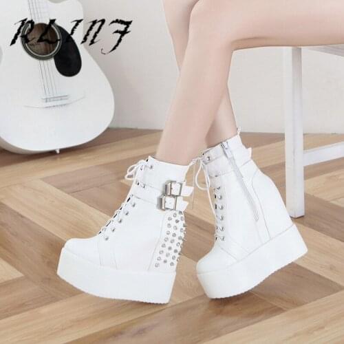 RLINF New Fashion Tie Martin Waterproof Platform Thick Bottom Velvet Belt Buckle Female Short Boots