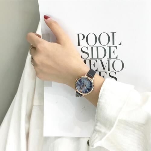 Abstract Texture Dial Design Womens Fashion Watches Retro Style Female Quartz-Watch Casual Ladies Leather Wristwatches Gifts